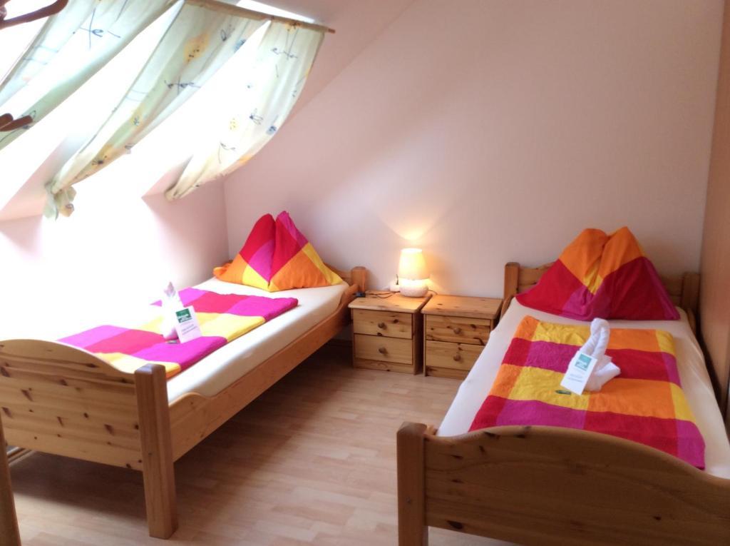 Stadthotel Schwerterbraeu Judenburg Room photo